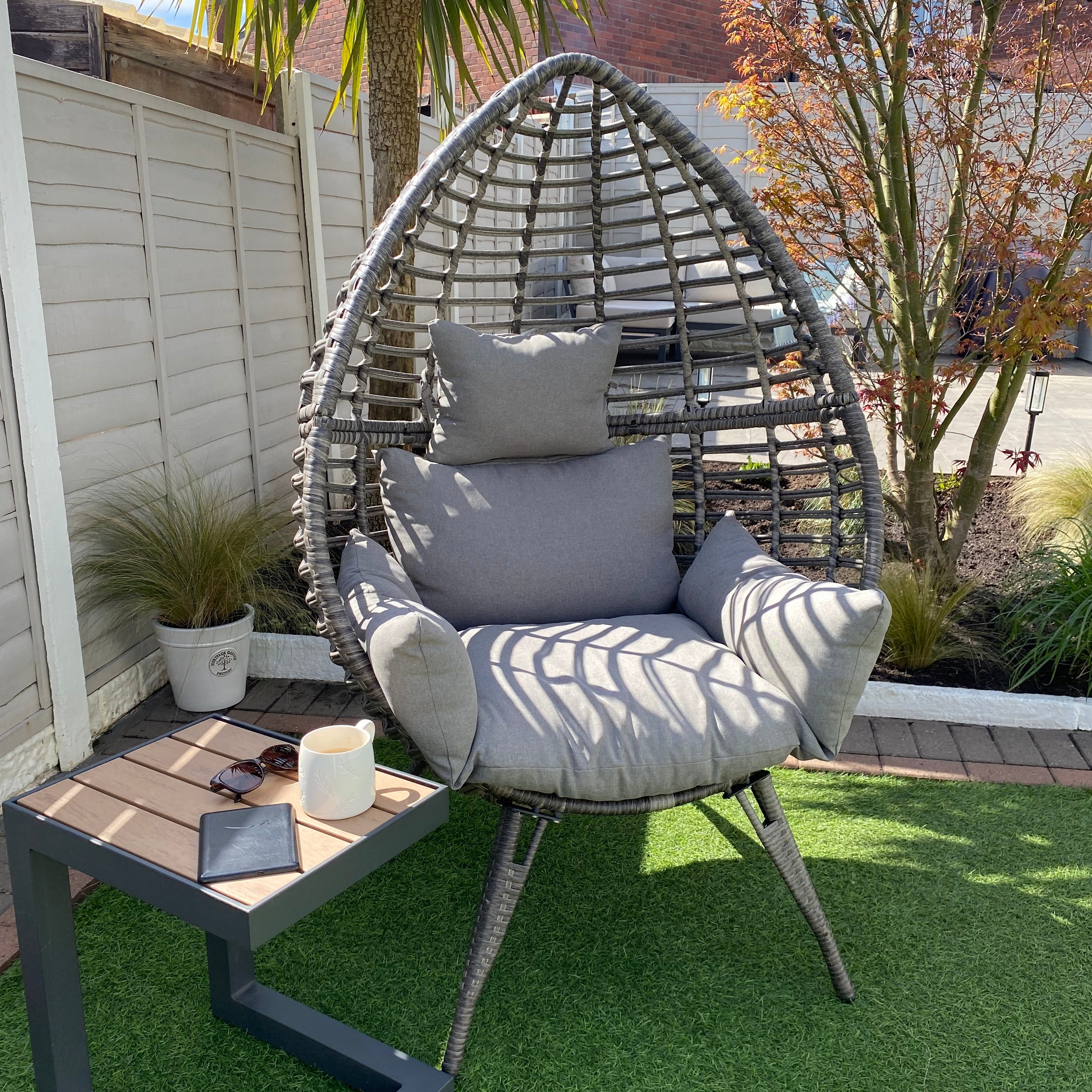Outdoorhavens Solace Egg Chair